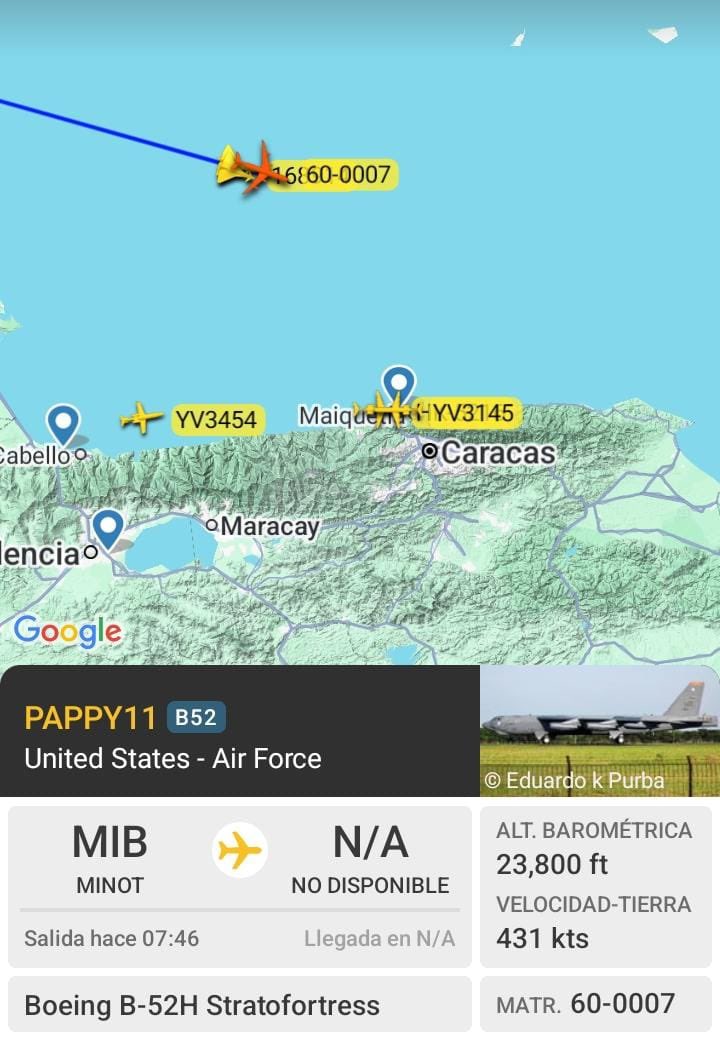 cristiancrespoj's tweet image. 🚨 #URGENTE Seguimos reportando, la entrada a la FIR Maiquetía de los aviones de la Fuerza Aérea Estadounidense: 
B-52 PAPPY11 
F-18 RHINO03
F-18 RHINO04
Volando a 25000 pies de altura.

Seguimos monitoreando la situación.
#LegionIndependencia