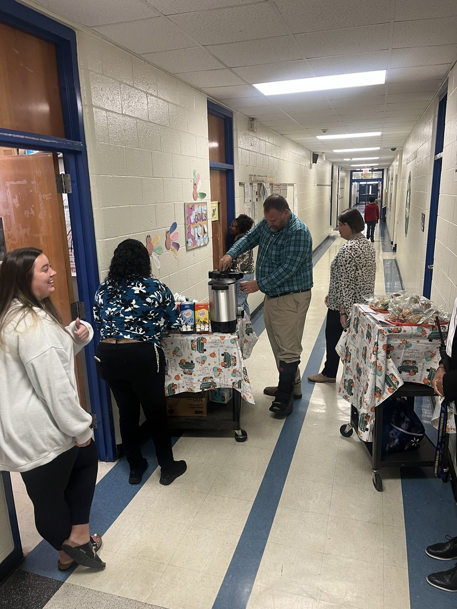 East Union Middle School tweet media