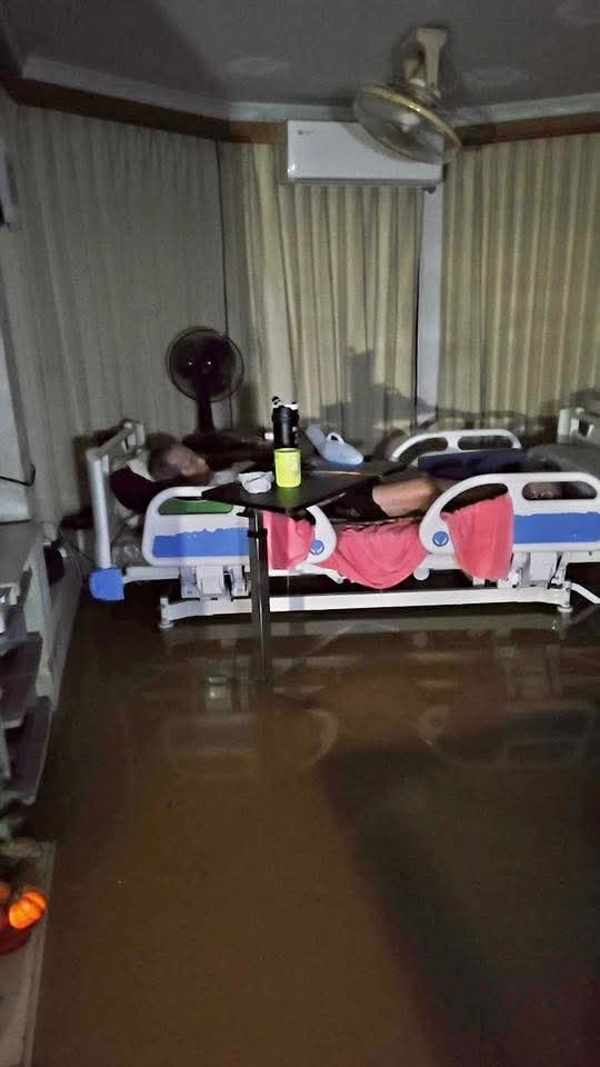 ช่วยแชร์ให้นะคะ #หาดใหญ่ #น้ำท่วมหาดใหญ่