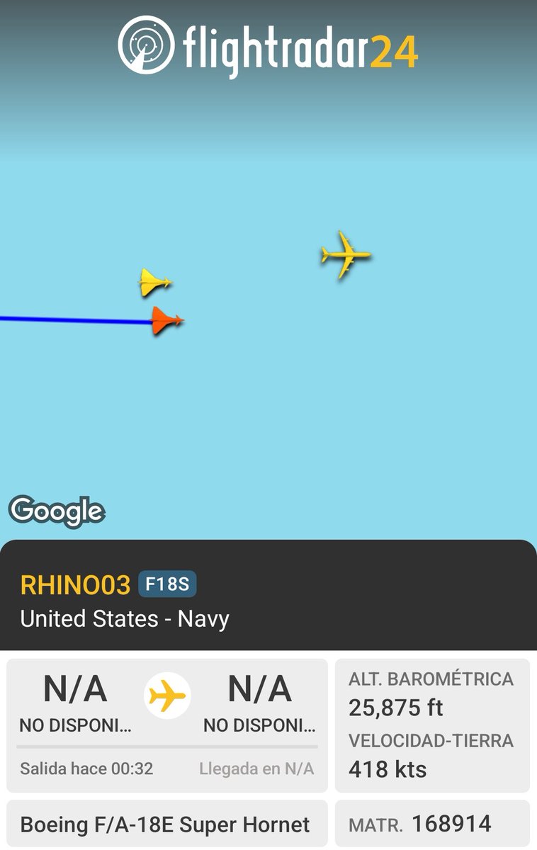 ReinaldoDMM's tweet photo. 🇺🇸⚡🇻🇪
El B-52 #PAPPY11 está justo ahora frente a Caracas y está escoltado por dos Super Hornet de la US NAVY. https://t.co/68fuRHaYv7