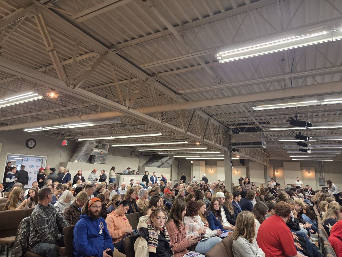 mack_4america's tweet image. New England just closed the semester with a HUGE win!

Nearly 40 NE @tpusastudents were able to attend the Protect Girls’ Sports event with @Riley_Gaines_ this past Saturday to meet her and hear her story.

Huge thanks to PGS and Maine Girl Dads for this incredible opportunity!❤️