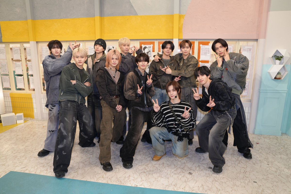 korokorokrrn's tweet image. あさイチで、大吉先生が

「近くで見ているけど、あんだけ激しいダンスなのに、足音あんましないですね。ずっと宙に浮いてるような。」

そう言ってくださってた！
INIの努力が伝わっている気がして嬉しい☺︎

#INI #あさイチ