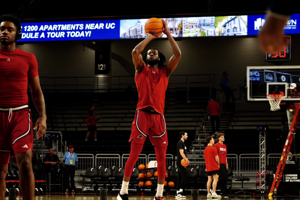 NJITHoops's tweet image. 📍Fifth Third Arena

#UNITY | #RollTech⚔️