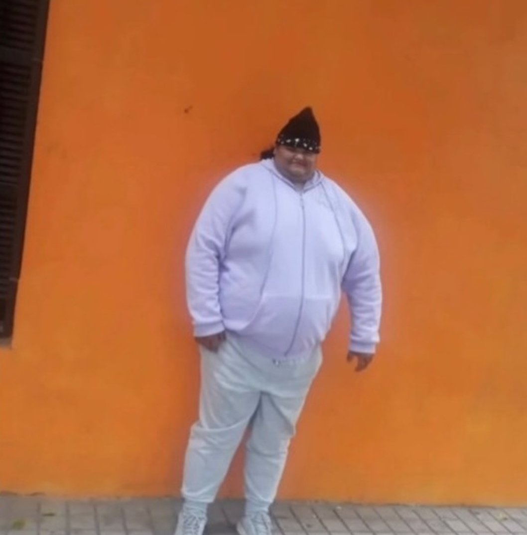 killmyaffairs's tweet image. yo jodiendo q me saquen una foto

la pose que hago: