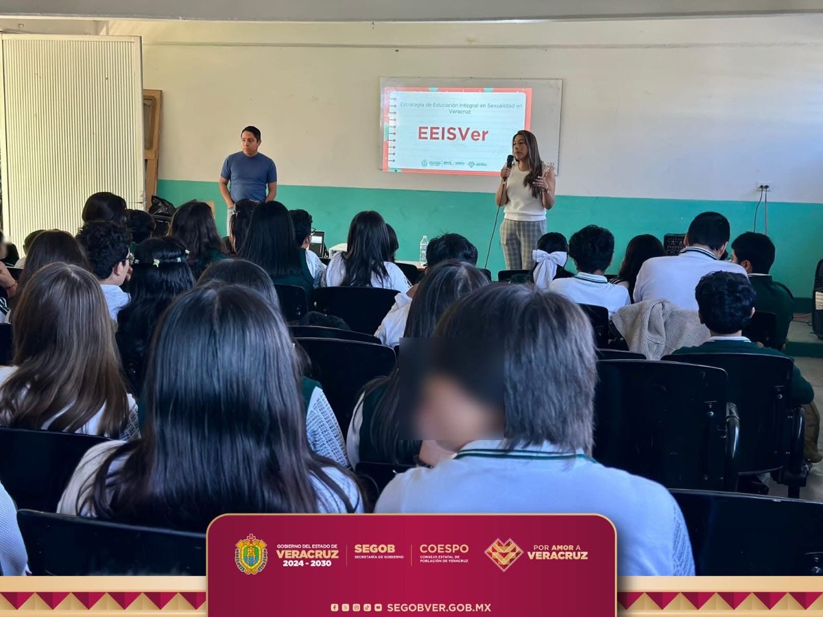 CoespoV's tweet image. En la Escuela Secundaria General 4 “David Alfaro Siqueiros” llevamos a cabo una jornada de Educación Integral en Sexualidad (#EIS), acercando información clara, científica y cercana a las y los estudiantes.