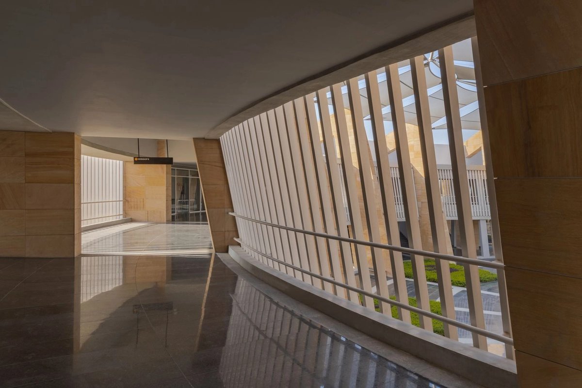 tecture1's tweet image. 【張力構造の天蓋の下で拓く、科学技術の普及拠点】 
mag.tecture.jp/project/202511…

Regional Science Centre at Rajkot / INI Design Studio 
#TECTUREMAG 
#TECTUREMAG最新記事

Photo: Karan Gajjar