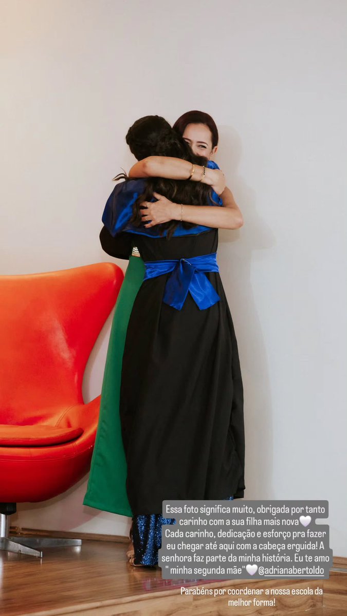 supportrayssa's tweet image. 📲 | rayssalealsk8 via insta storie.