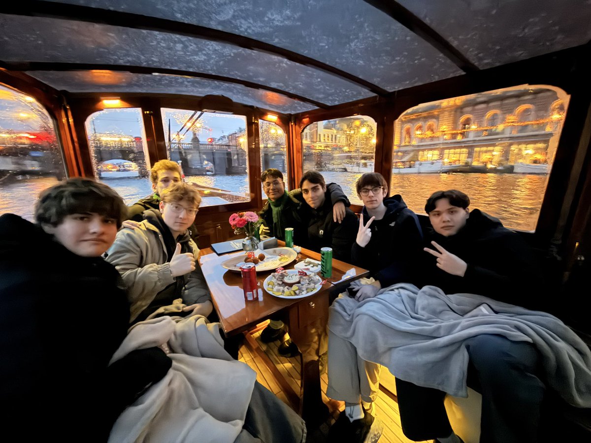 TeamLiquid's tweet image. Bootcamp done. Now we go Sweden 🇸🇪

#Overwatch #OWCS