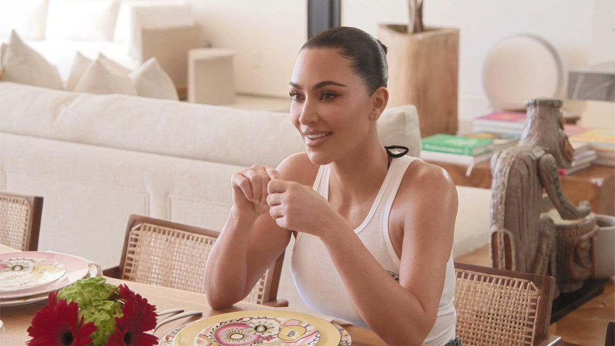 DISPONÍVEL: Episódio 5 da 7ª temporada de #TheKardashians.

🔗 Assista nos formatos original ou legendado (em português/br): kardashianplus.com.br/c%C3%B3pia-leg…
