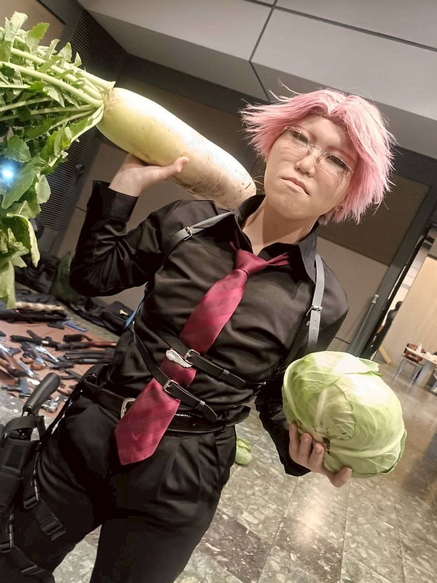 スーツ武器オフ会 今回こいつはぽちさん(@pochi_pochi_xxx)に頂いた