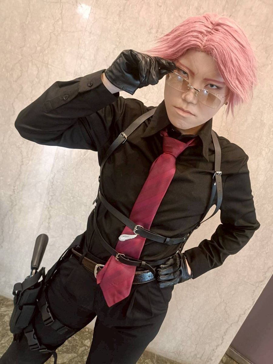 ♥くるち様♥ スーツ武器オフ会 今回こいつはぽちさん(@pochi_pochi_xxx)に頂いた