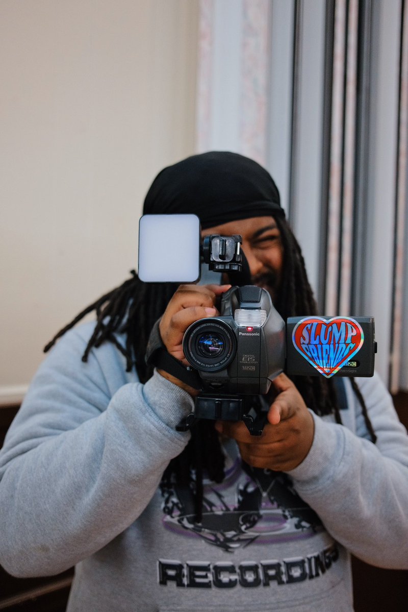 hendeezycal's tweet image. hendeezy in da cut 🎥
📸: @Bodega_Papi