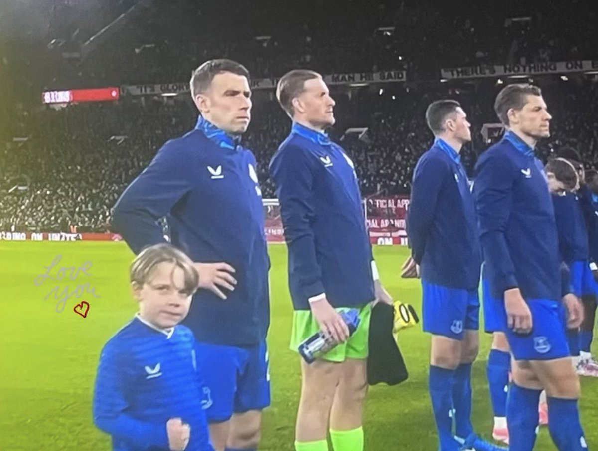 james_danson's tweet image. Up the Fist Pumping  Blues!!!!! 👊🏻
#EFC 
Go’Ed Lennie!!!