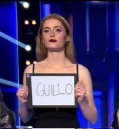 Quién sufrió más Jesucristo (fue crucificado) o Aroa cerezas? #OTGala10