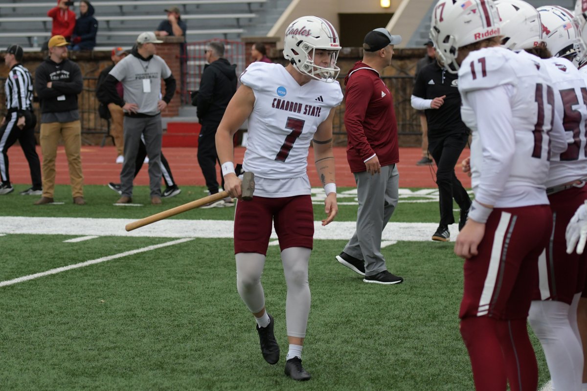 CSCFootball's tweet image. More Saturday sights from our battle in the jungle.

📷: Terry Douglass

#SoarEagles | #ProtectTheRock