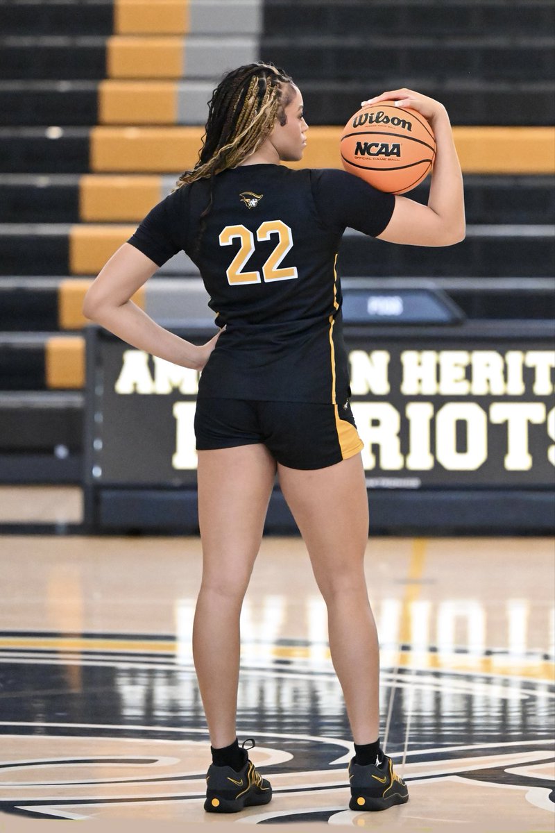 brwdsarahrenee's tweet image. Junior Szn!!!!