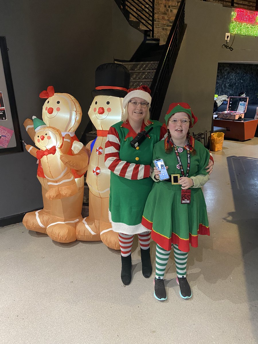 LornaKerr396267's tweet photo. Saltcoats Christmas Carnival 2025!!  What a fantastic day!! https://t.co/WQN4Gbbzbb