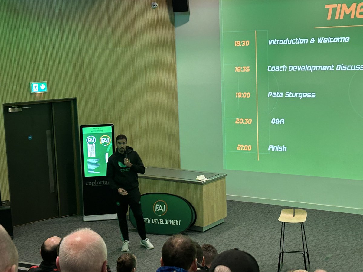 Niall O Regan tweet media