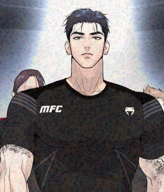 얘네 옆에 붙어다니는 남자들 :