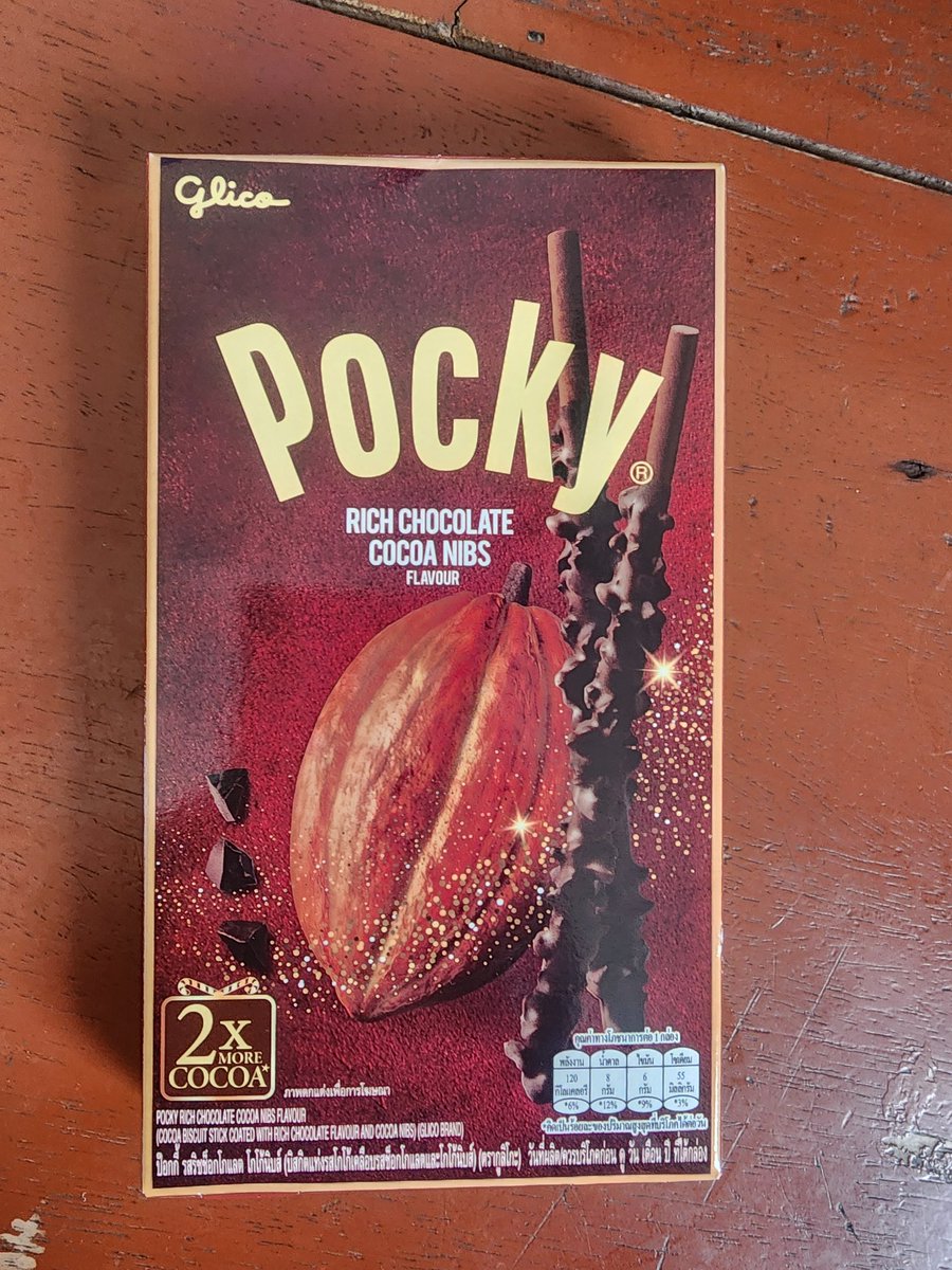 FjvhVmvh38292's tweet image. เมื่อวานไปจัดตามพซต. สุดหล่อแล้วคร้าบ อร่อยจริงสมกับความหล่อเลย #KHUNPOL 
#POCKY #BUSbecauseofyouishine