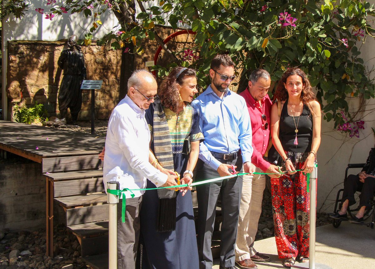 MUFI_oax's tweet photo. ¡Hoy inauguramos nuestra nueva sala permanente «México-Líbano: estampillas de memorias» y nuestro «Jardín de Encuentros Migrantes» Muchas gracias a todas y todos por acompañarnos en esta celebración de hermandad, cultura, arte y filatelia. ¡Espacios ya abiertos al público! 🇲🇽🇱🇧❤️ https://t.co/Nf31DOwnCQ