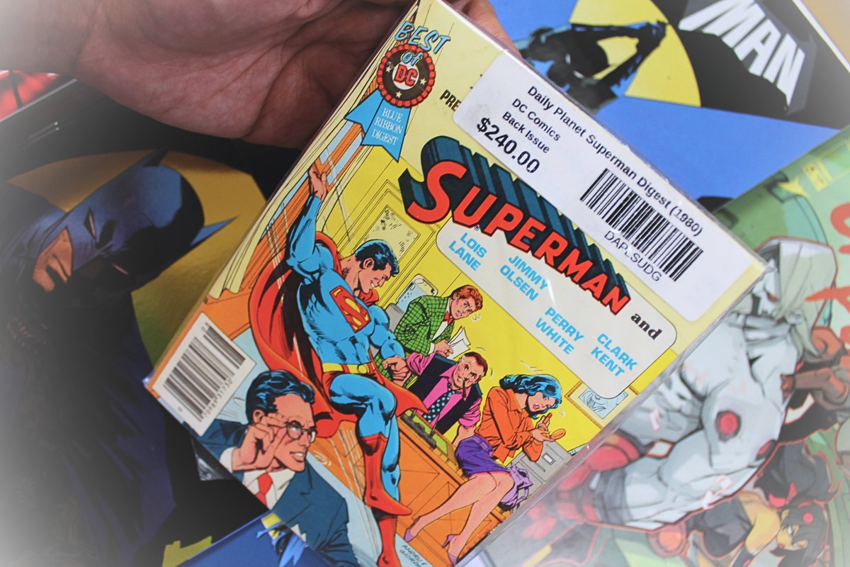 📚✨ ¡Tesoros vintage en Fantástico! 🚀🛸

¿Listo para un viaje al pasado?
Acabamos de agregar libros y cómics retro perfectos para coleccionistas, fans de la ciencia ficción y amantes de las ediciones clásicas. 👇

✨ Cada pieza es única, difícil de encontrar...