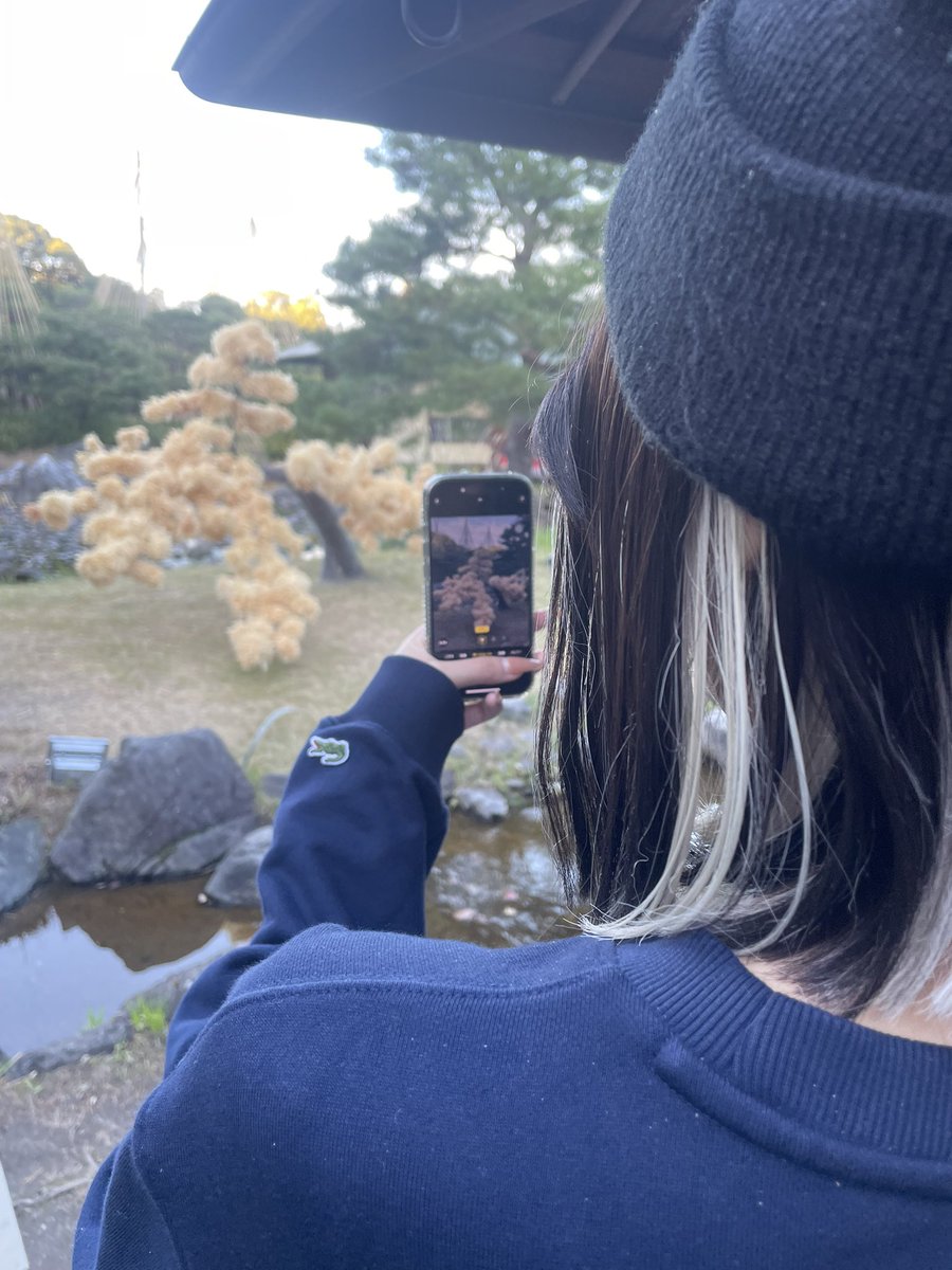 iam_yamacho's tweet photo. ついに27歳になっちゃいました🥺
誕生日彼女と迎えられて幸せ🫶
誕生日プレゼント帽子とTシャツとタバコと手紙貰っちゃった🥺🥰 https://t.co/mt7cQVHJuZ
