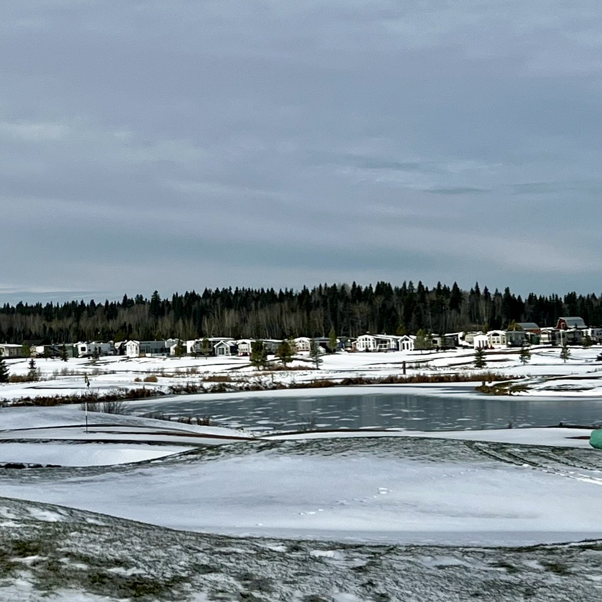 Experience life in every season at #TrestleCreek! A limited number of beautiful view lots are still available! Own your very own 4-season RV lot with full access to our incredible amenities &amp; the resort lifestyle you’ve been dreaming of. Call our sales team at 780-514-0005.