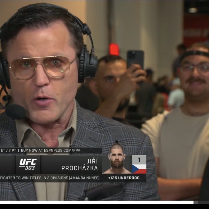 when ur this close to the goat you make it your header <a href="/ChaelSonnen/">Chael Sonnen</a>