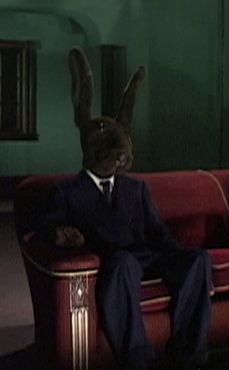 BlackLCult's tweet image. Directed by DAVID LYNCH.