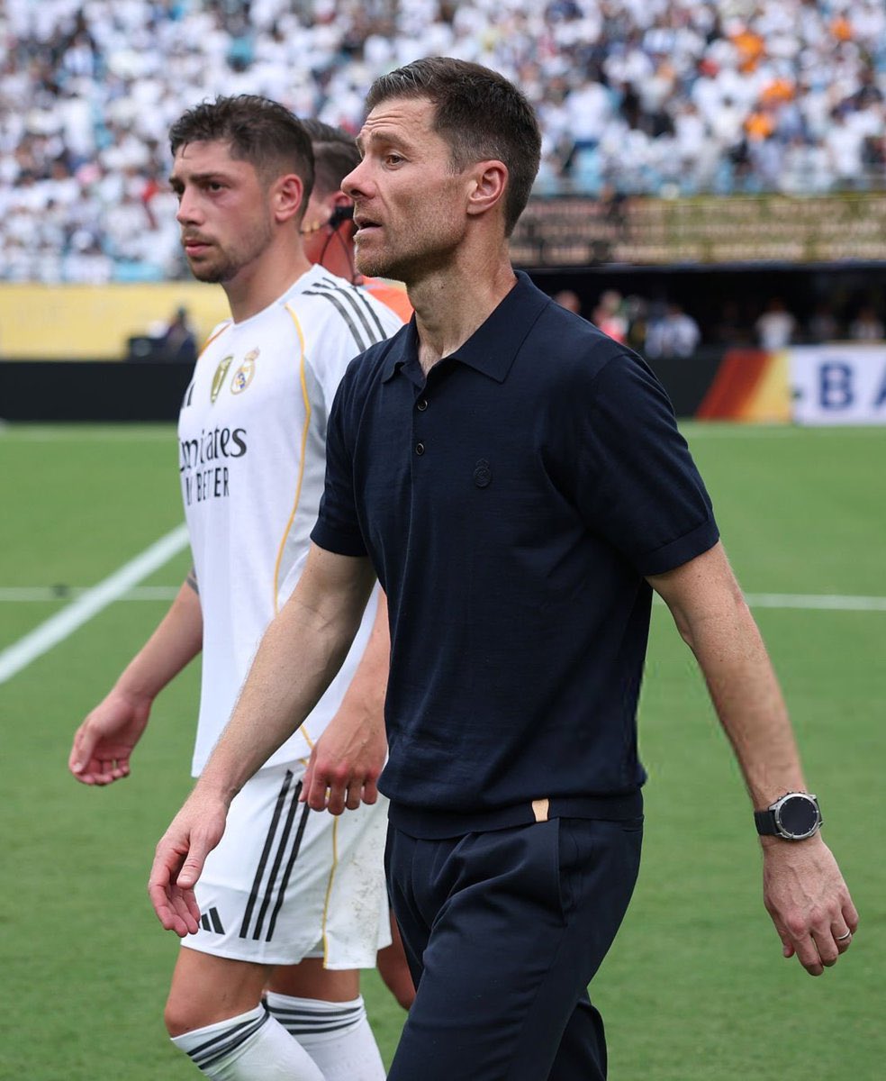 bt3's tweet image. 🚨 عـاجـل - SER | فالفيردي يمثل عقبة كبيرة لتشابي، لأنه يعتبر نفسه كروس، وتشابي ألونسو لا يراه كلاعب وسط.