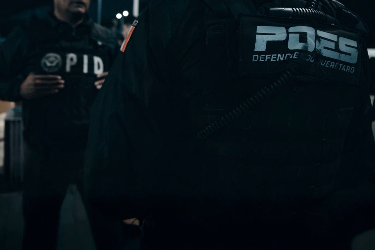 fiscaliaqro's tweet image. 📊 SINERGIA POR QUERÉTARO CONSOLIDA RESULTADOS: 1,700 CATEOS Y 866 DETENIDOS

La #FiscalíaQro continúa fortaleciendo Sinergia por Querétaro, estrategia que impulsa la coordinación con instituciones de seguridad en los tres órdenes de gobierno.

🔎 Resultados destacados:
• 1,700…