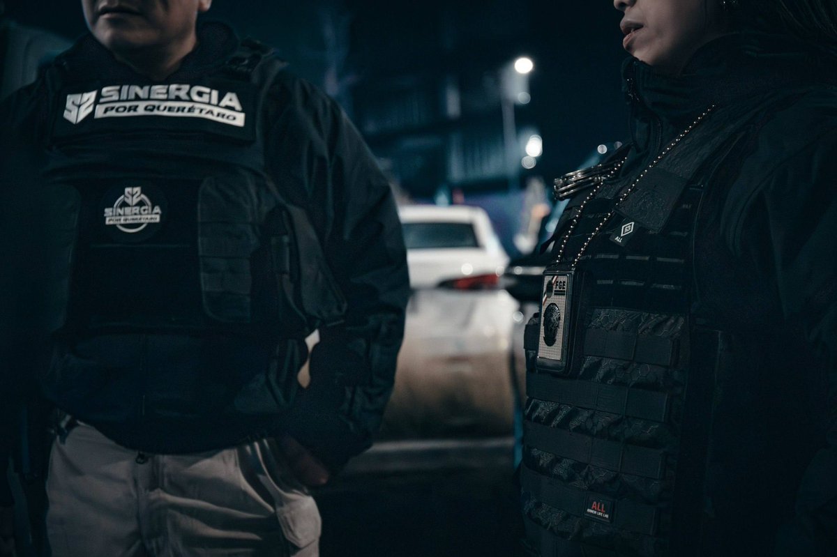 fiscaliaqro's tweet image. 📊 SINERGIA POR QUERÉTARO CONSOLIDA RESULTADOS: 1,700 CATEOS Y 866 DETENIDOS

La #FiscalíaQro continúa fortaleciendo Sinergia por Querétaro, estrategia que impulsa la coordinación con instituciones de seguridad en los tres órdenes de gobierno.

🔎 Resultados destacados:
• 1,700…