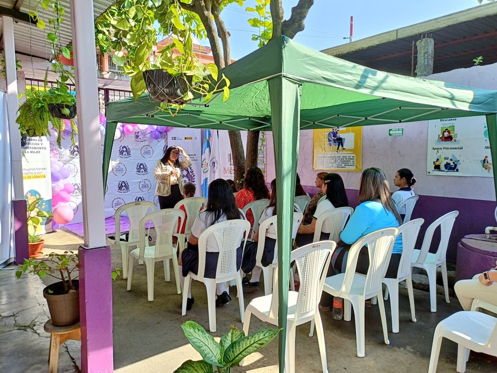 Conoce a las "Niñas Embajadoras de Igualdad de Género".

Proyecto c/ <a href="/RESCUEorg/">IRC - International Rescue Committee</a>
Y CasaVioleta.

Las jóvenes destacadas de Cd Hidalgo 🇲🇽 y Ayutla 🇬🇹 tomaron el curso Las Niñas Brillan para facilitar su labor como agentes de cambio para la igualdad sustantiva y empoderamiento.
#PEF