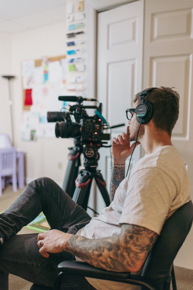 alex_jawfox's tweet image. youtu.be/FXv_nIEHKYY

New on YouTube: My process for filming interviews