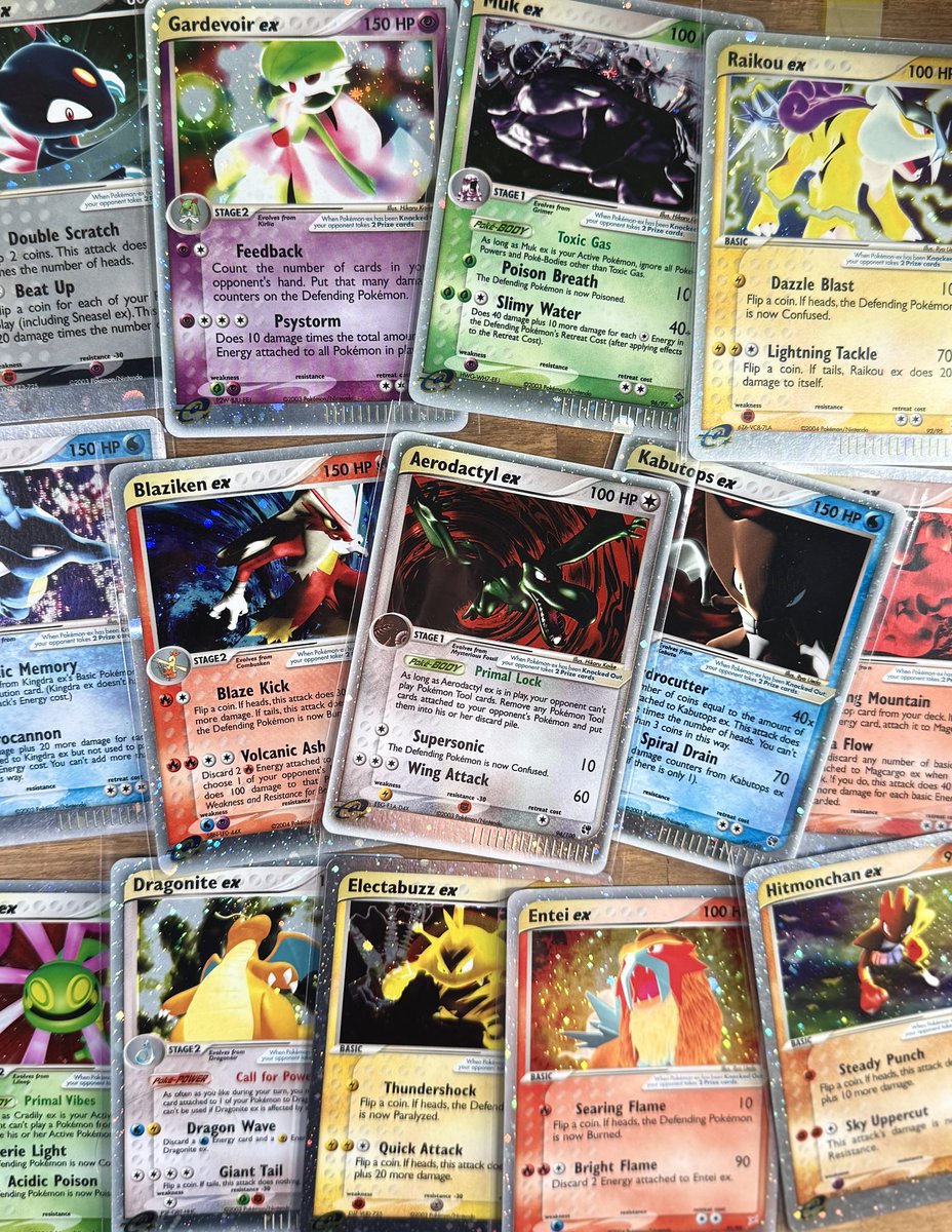 J1R4CH1's tweet image. silver border e reader ex enjoyers rise up