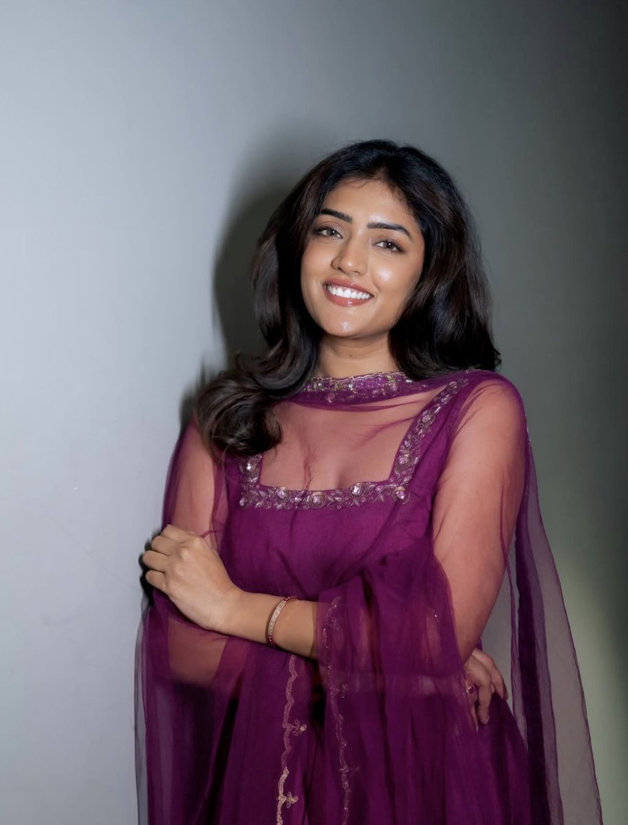 ctcupdates's tweet image. #EeshaRebba 💜