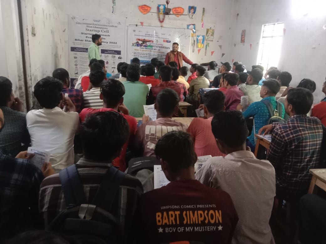scellgecwc's tweet image. Startup Orientation Program successfully held at Krishna Pvt. ITI, Bettiah!
Great insights delivered on #StartupBihar and entrepreneurial idea development by Startup Coordinator Yashraj Kumar.
Supported by Facility In-charge Om Prakash Ram (SCELL GECWC). #Innovation  #SCELLgecwc
