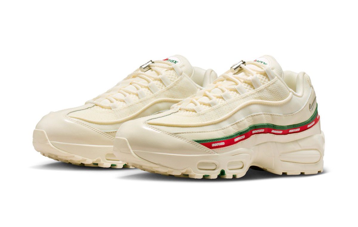 靴 UNDEFEATED x NIKE AIR MAX 95 SP 9 SAIL UNDEFEATED x NIKE AIR MAX 95 SP 9 SAIL - メルカリ