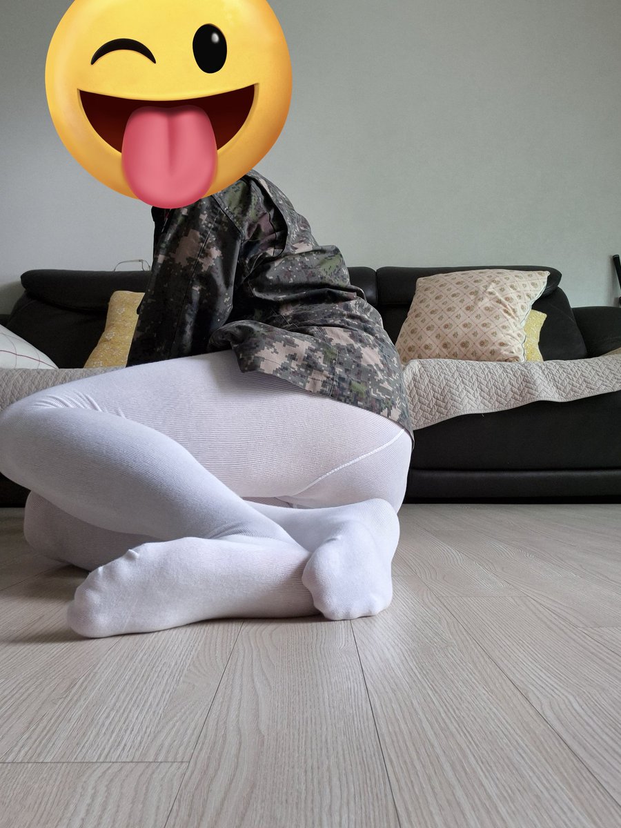 군복

#mantyhose #흰스 #tights
