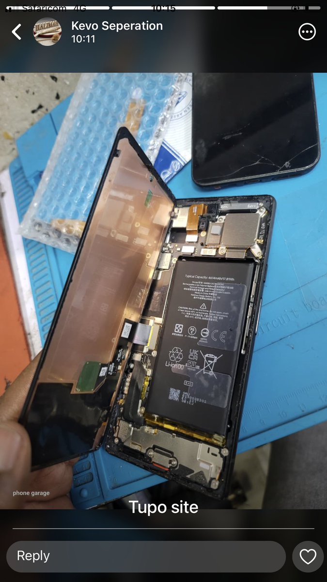Dennopere's tweet image. 📱Repairing of phone📱*

✖️ Broken screen? 💧 Water damage? 🔋 Not charging?
Don&apos;t worry! 😊 We fix:
- Broken Screens 📱
- Liquid Damage 💧
- Charging Issues 🔌
- More! 🤔

*Fast, Affordable, Guaranteed!* ⏱️💸🔒

📞 Call/Text: 07012 13132 
📍 Location:Cookie house shop 111