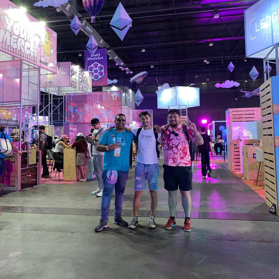 CESS_Storage's tweet image. 🇦🇷 What an incredible week at Devconnect Buenos Aires 2025!

The CESS team met with Ethereum devs, zk researchers, DA experts, and LATAM builders shaping the future of Web3.

One theme was clear: Ethereum’s next chapter needs strong, decentralized data layers.

Proud to represent…