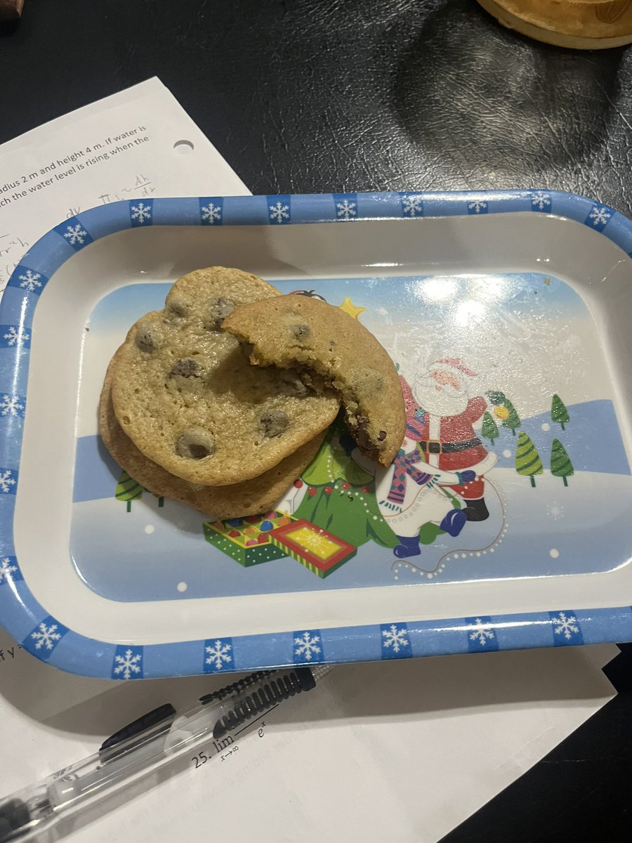 Day 17 of #VPHSgratitude I’m thankful for homemade chocolate chip cookies. They are my favorite sweet treat, especially when they are straight out of the oven. <a href="/vphsleadership/">Valley Park Leadership Program</a>