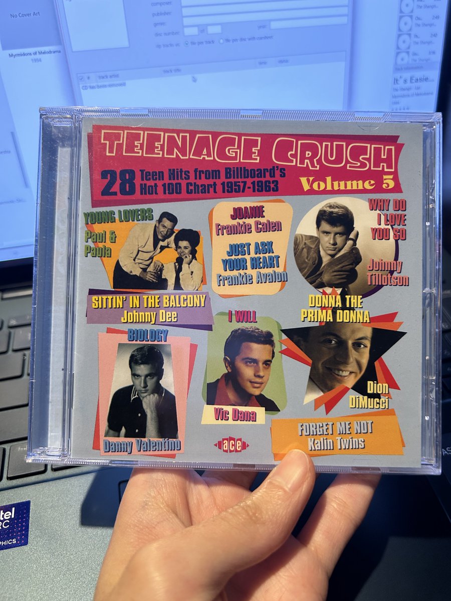 kernel1571's tweet image. Aceのコンピは音もよく、なりよりライナーが充実していてよく集めてる。
昨日ユニオン行ったらこの「Teenage Crush」シリーズVol.5が売ってて購入。
恐らく全てコンプできた