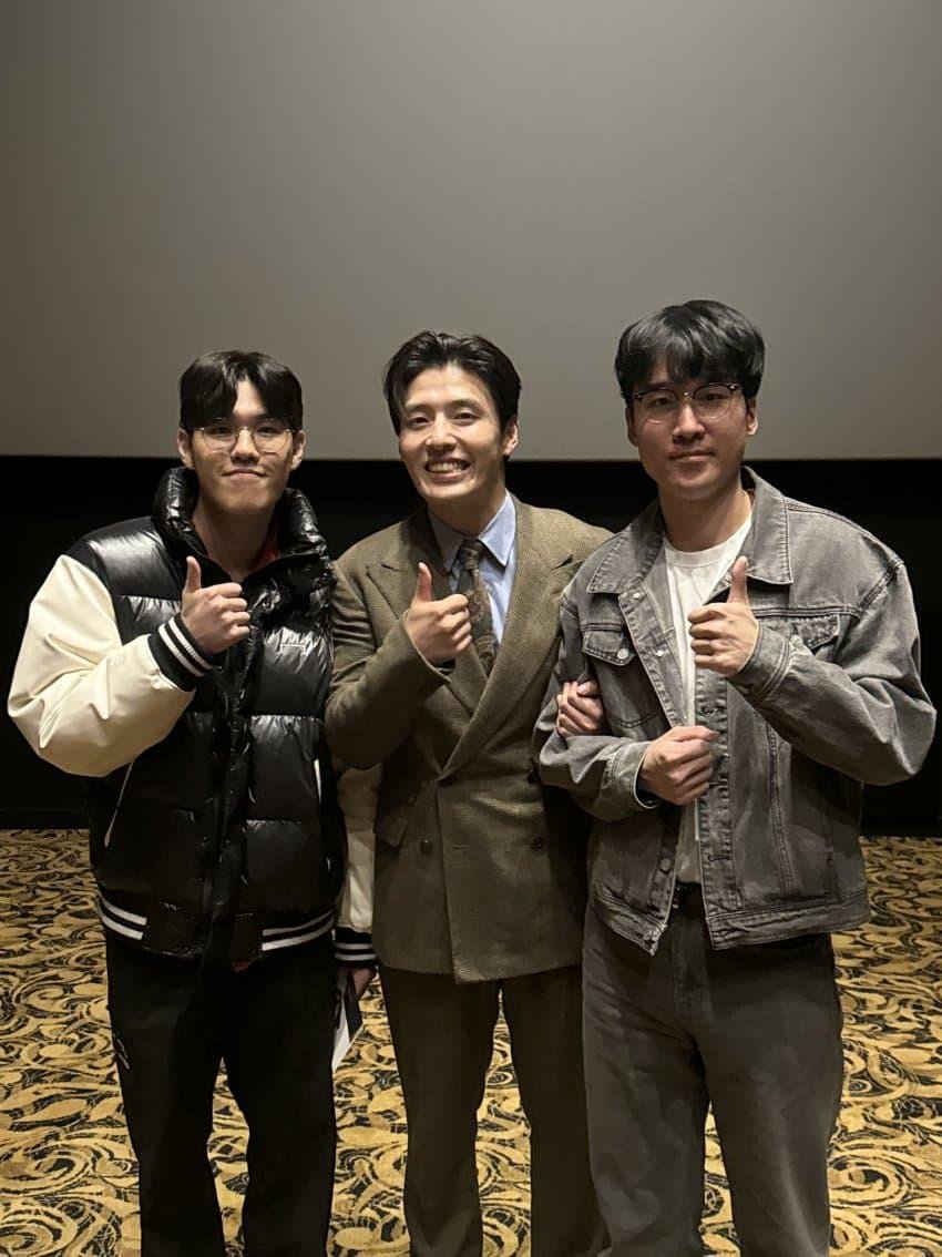 maneuI's tweet photo. remembering this iconic photo with oner, kang haneul, and untara 🤍 https://t.co/NTKK1UyeFr