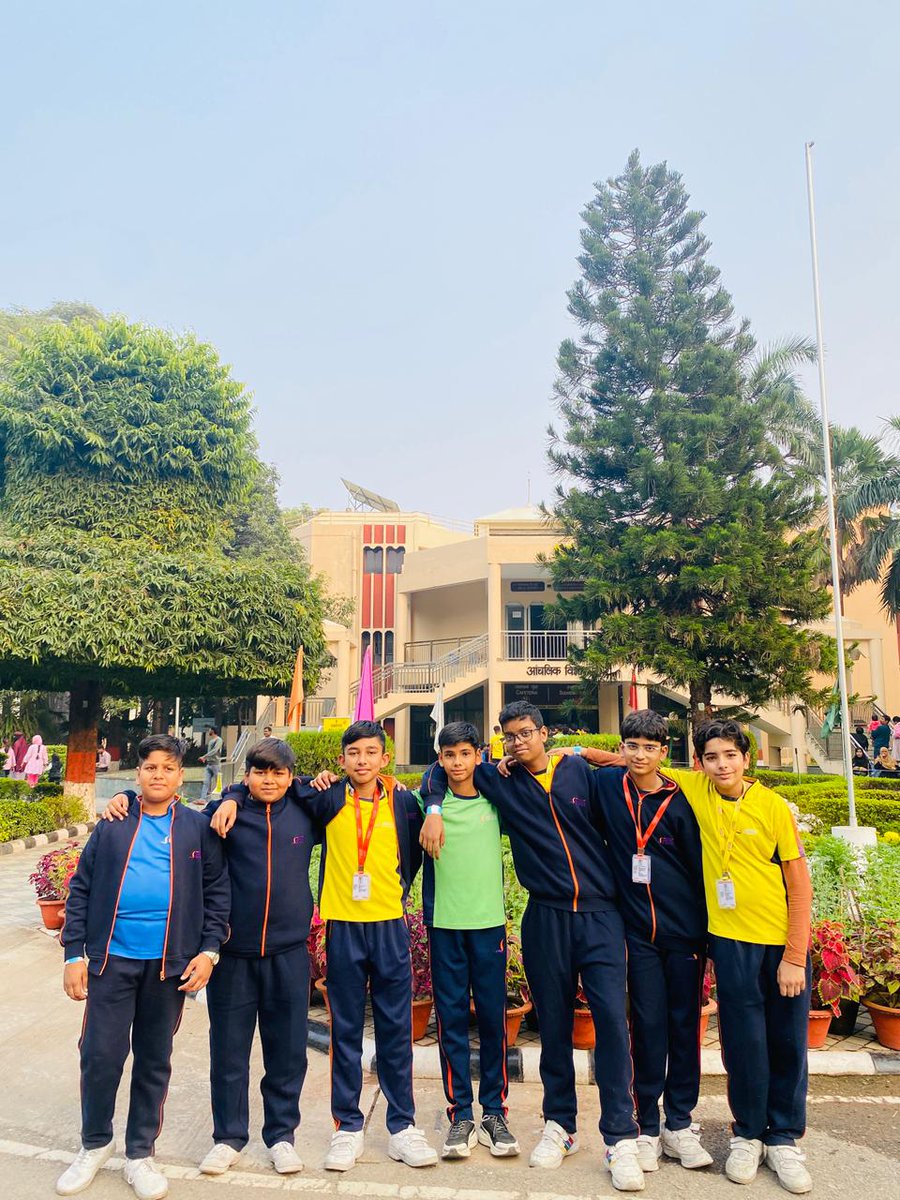 Seth M. R. Jaipuria School, Lakhimpur Kheri tweet media