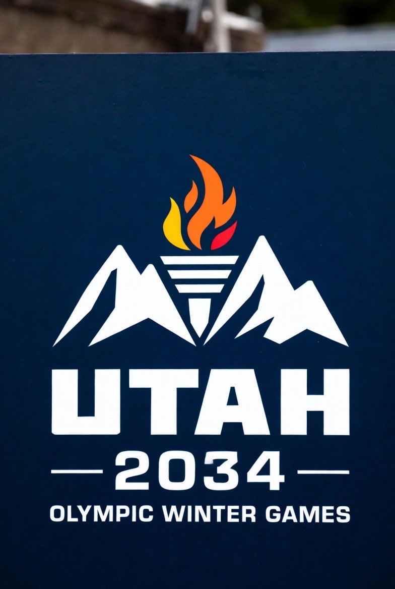 dustinharding's tweet image. I’m a marketing researcher, not a designer, but I have a hunch that any of these AI-generated concepts would test better than the current logo.

They’d need refining by a professional designer, of course.

But even as is, I bet they’d perform much better.