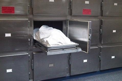 DineshChat2's tweet image. UP man refuses to take mother&apos;s body during wedding: Keep it in freezer for 4 days&quot; @timesofindia 

This story raises a number of questions, primarily about the Indian culture.