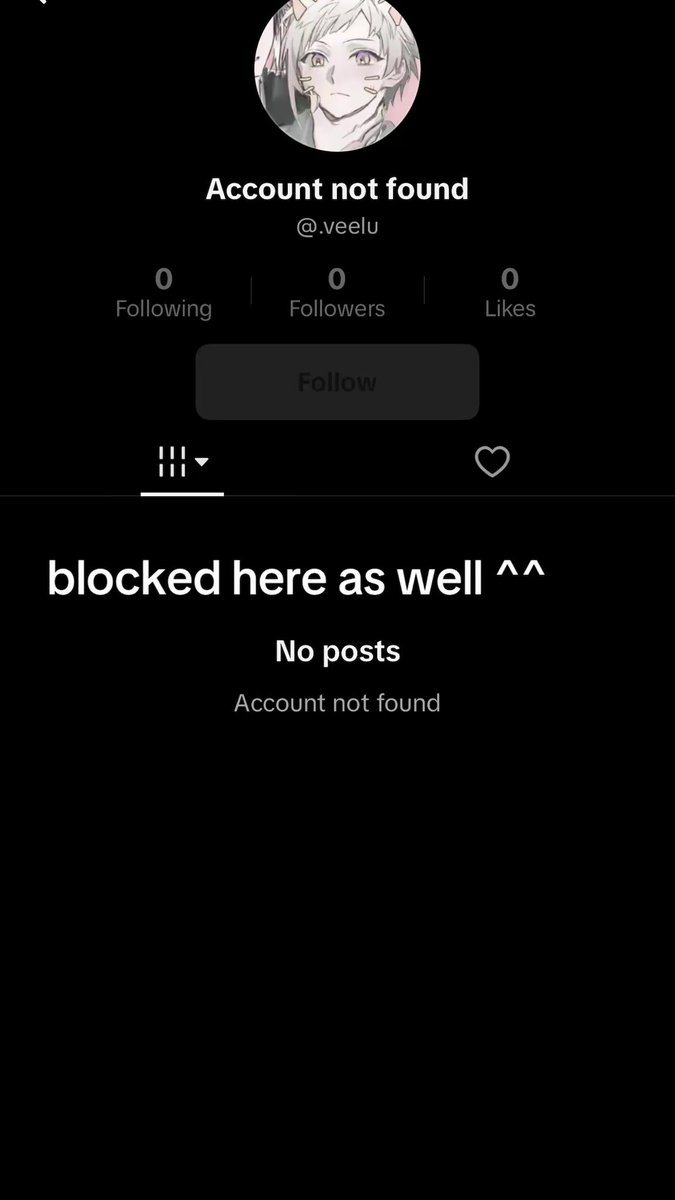 i got scammed recently by someone on tiktok (dm-ed me on dc) really a waste of time and effort, i suggest all artists watermark their wips HEAVILY and only take upfront payment before starting the sketch. I pray all artists won’t encounter this problem 🙏🏻 man i was so excited “)