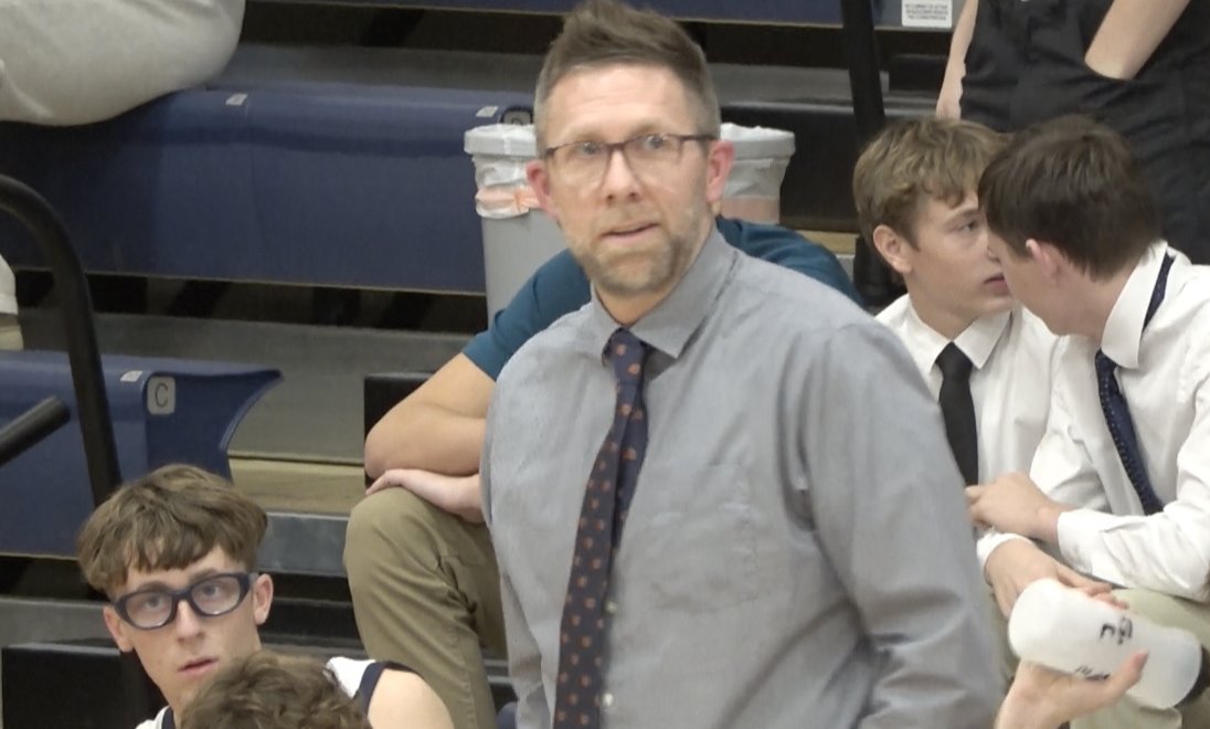 Channel1450com's tweet photo. New Berlin opened up the new season with a new coach, in a new gym with a win over North Mac.

Reid Hepperly scored 23 points to power the Pretzels.

Watch highlights here:
https://t.co/eGJZoT6YSW https://t.co/De4q8dvvEk